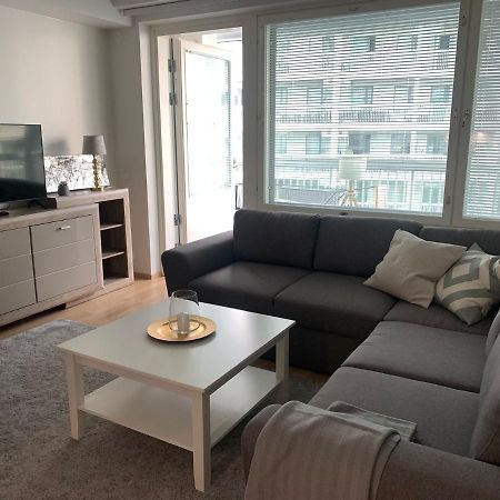 Modern One Bedroom Apartment Nearby Airport Vantaa Esterno foto