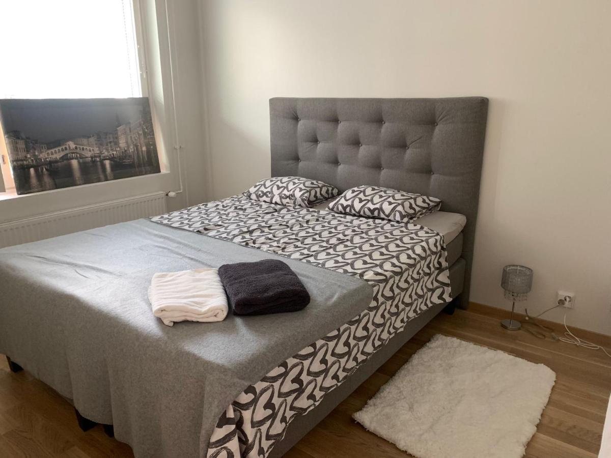 Modern One Bedroom Apartment Nearby Airport Vantaa Esterno foto
